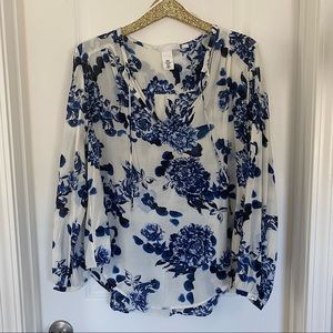 H&M White and Blue Floral Blouse